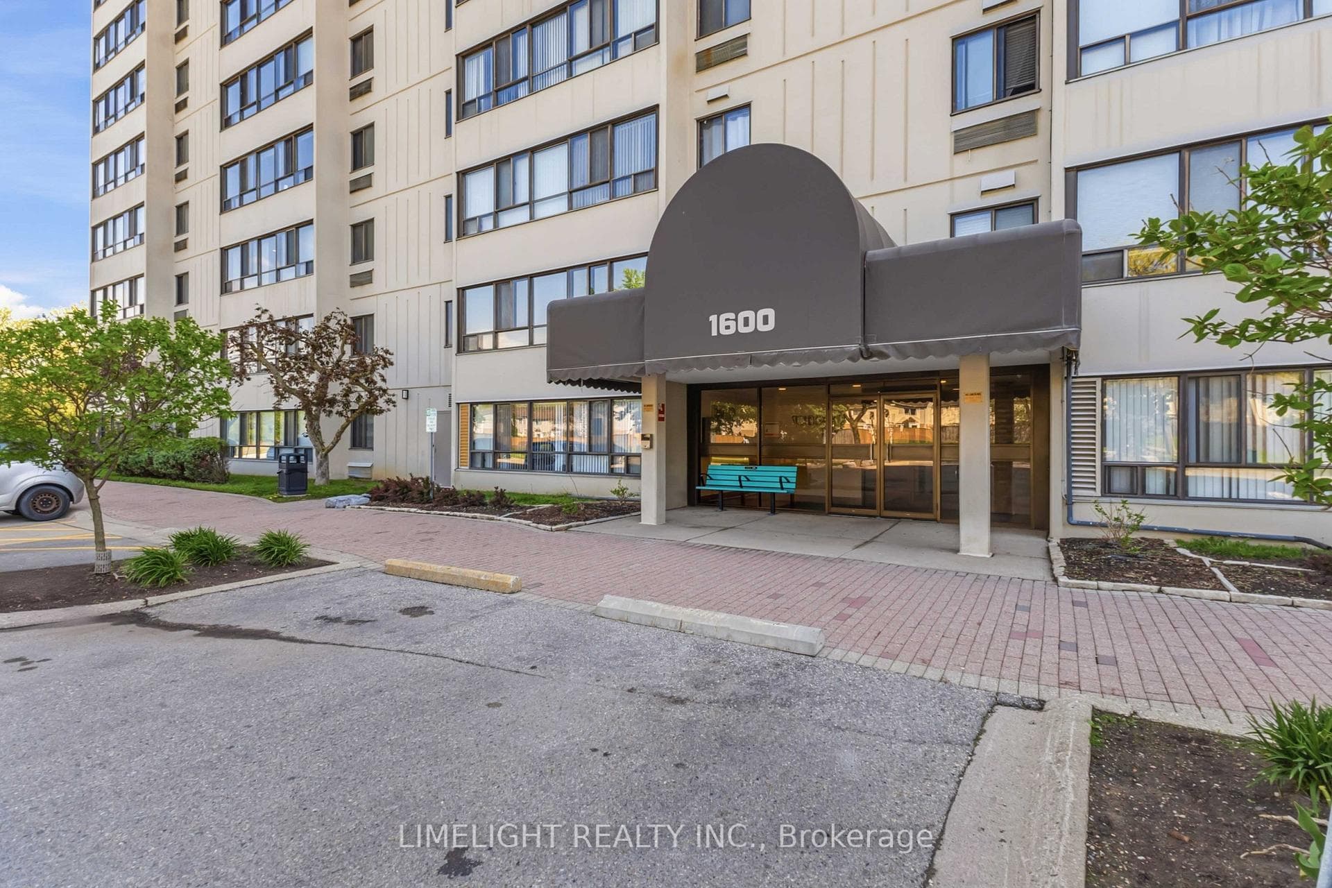 1600 Adelaide Street Unit 210, London North, ON N5X 3H6 - Photo 1