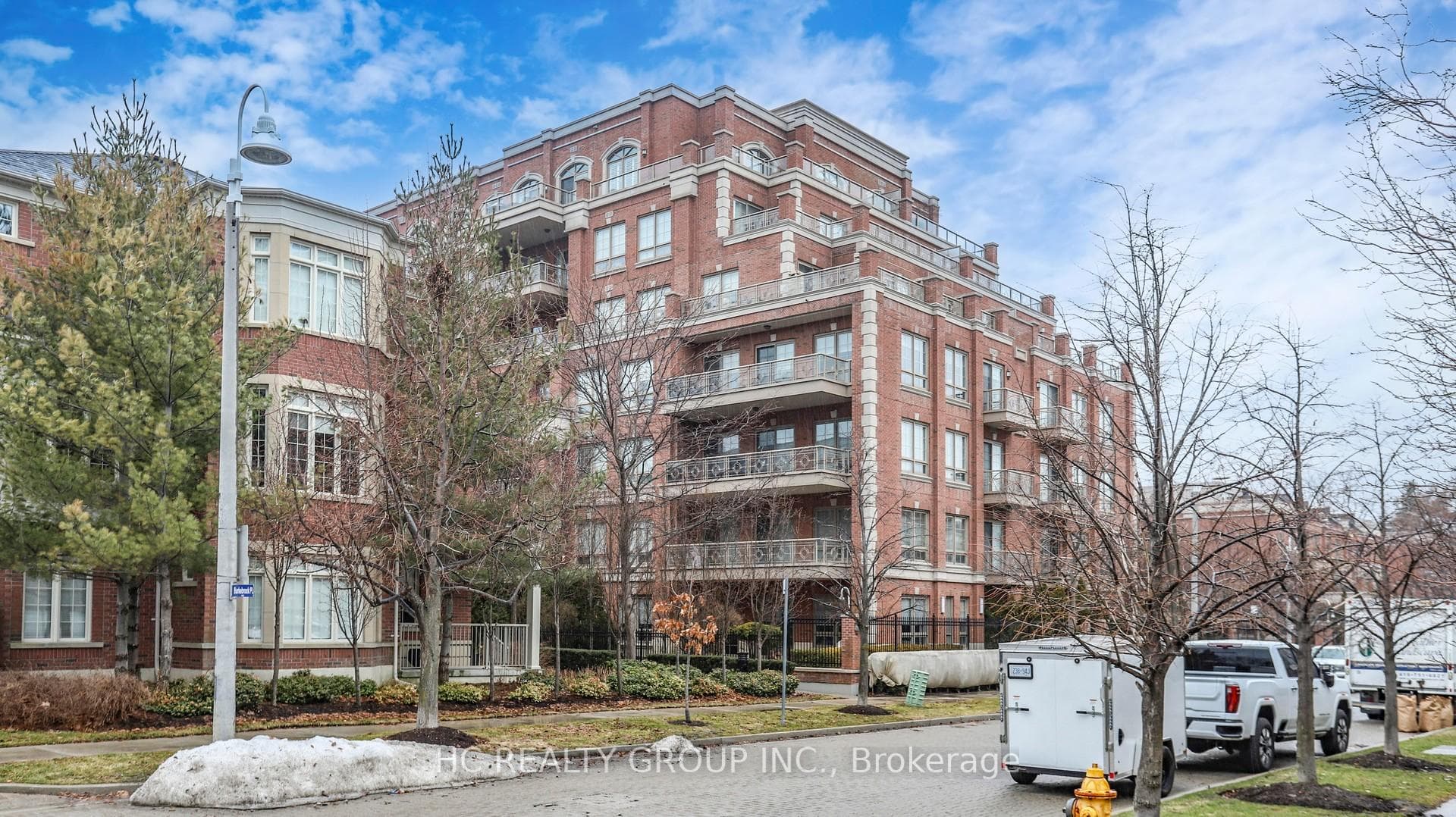 20 Burkebrook Place Unit 322, Bridle Path / York Mills / Hoggs Hollow, ON M4G 0A1 - Photo 1