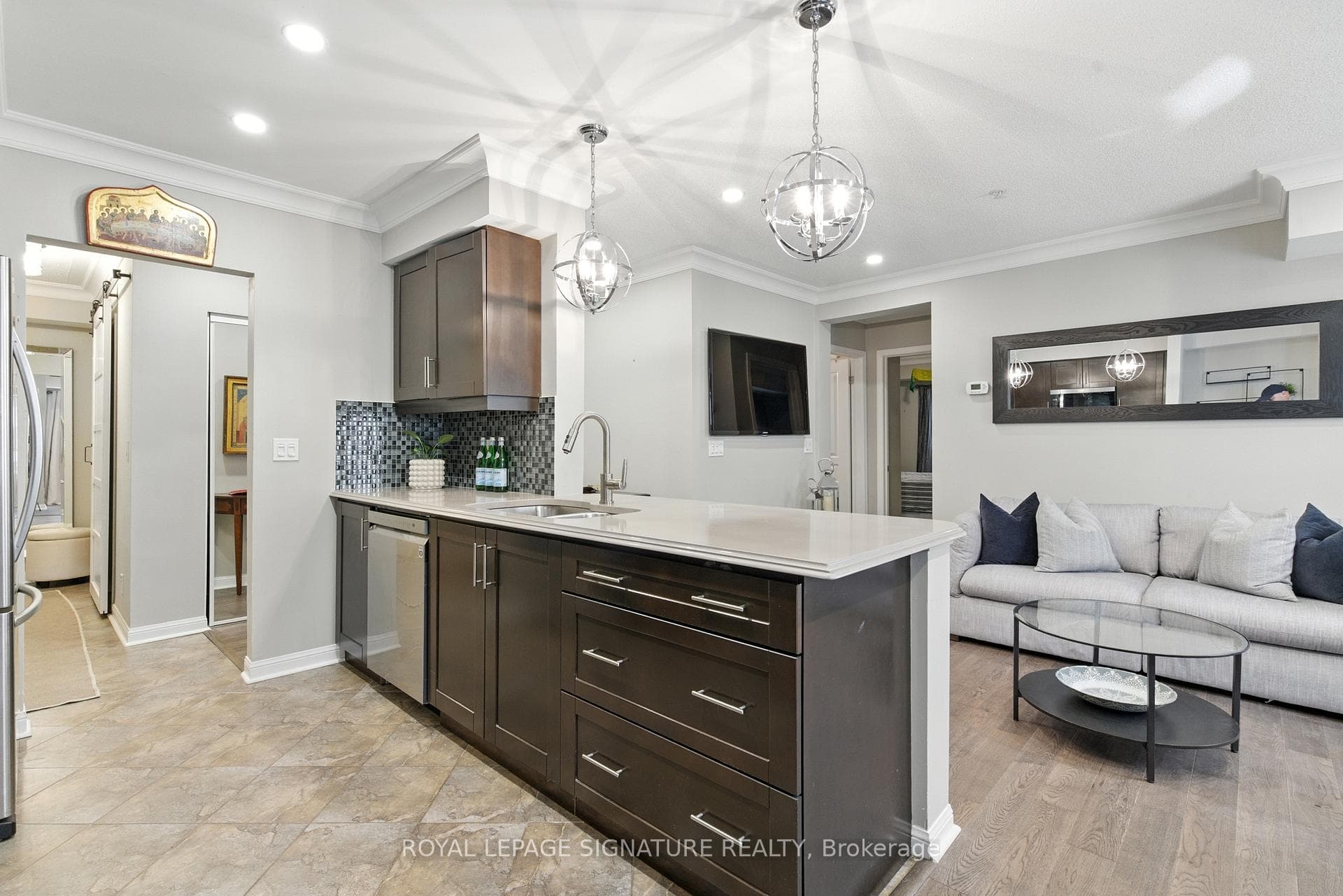 10 Mendelssohn Street Unit 106, Dorset Park / Kennedy Park, ON M1L 0G7 - Photo 1