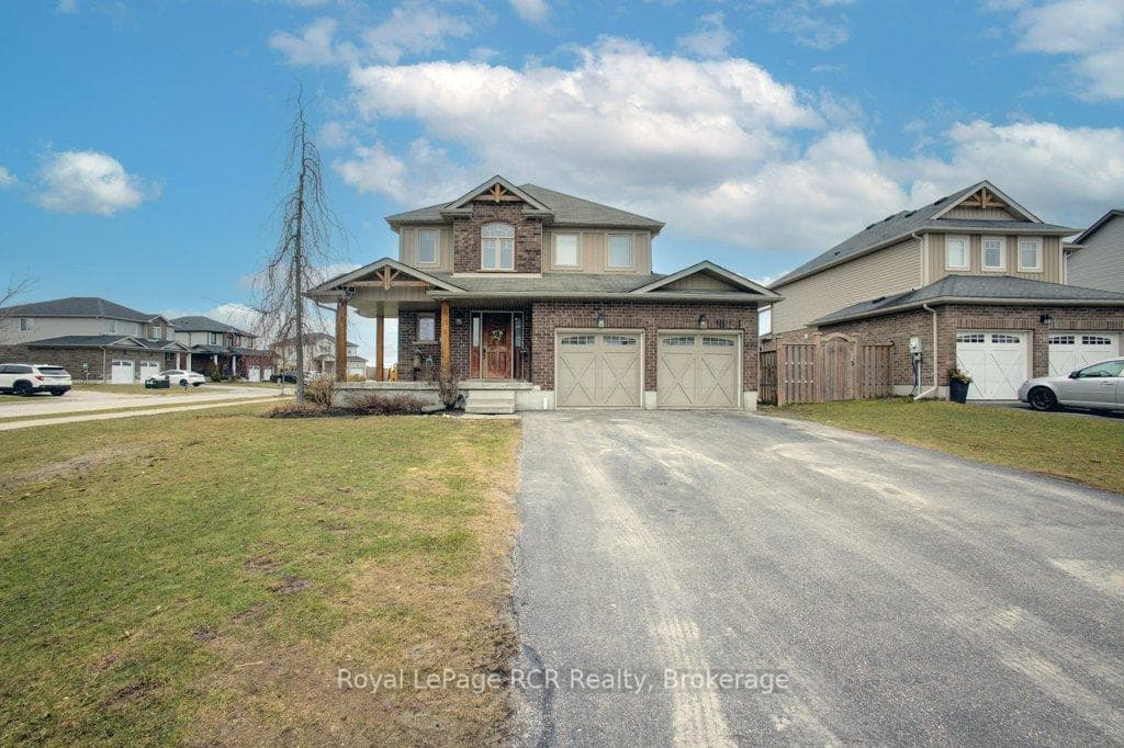 11 Green Street, Mapleton, ON N0G 1P0 - Photo 1