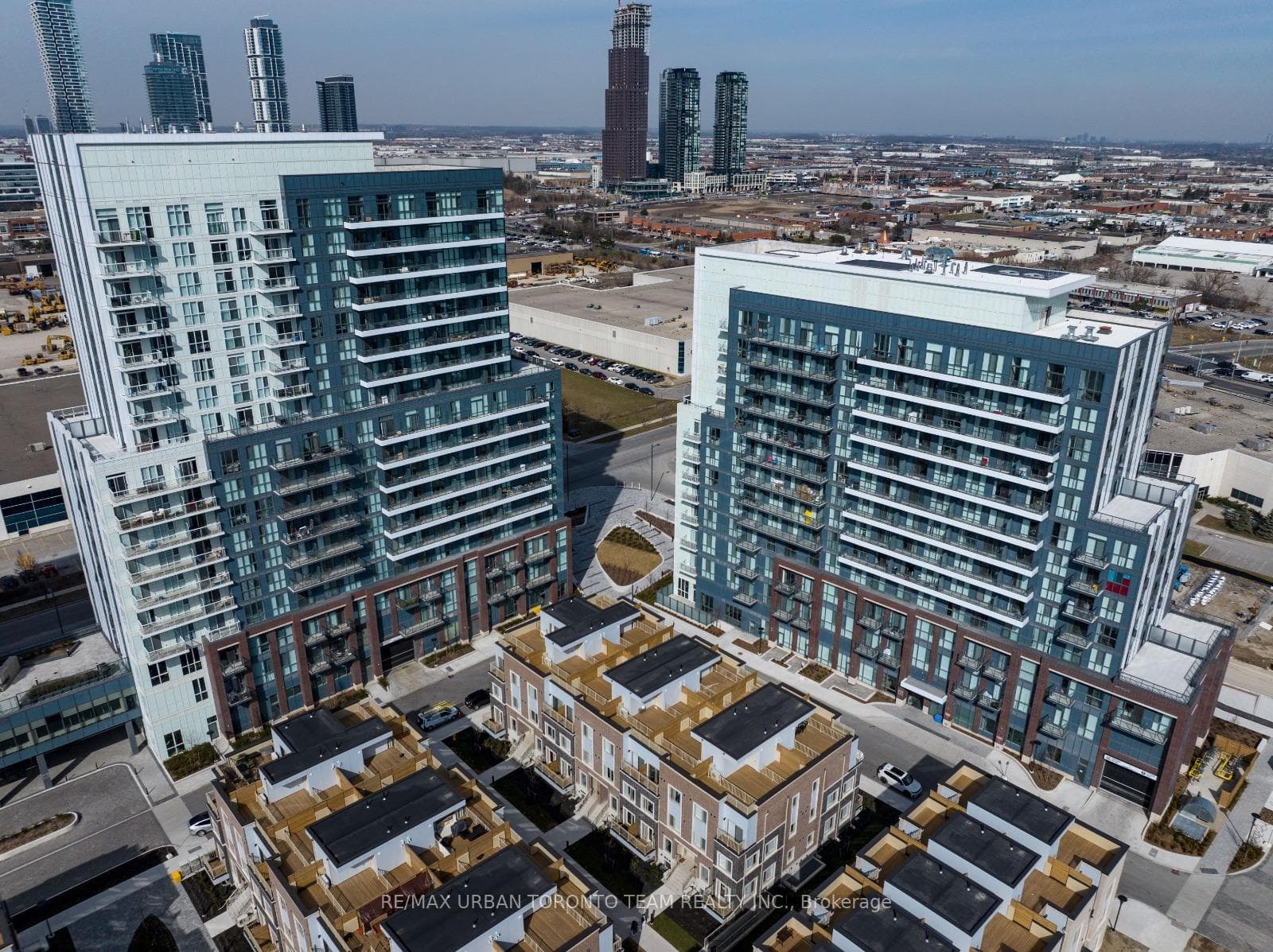 60 Honeycrisp Crescent Unit 1212, Vaughan