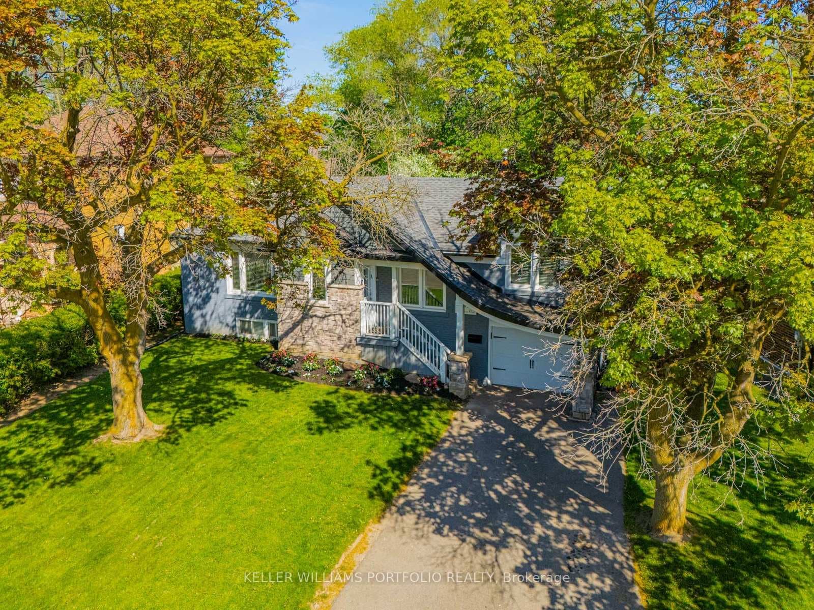 81 Lynnhaven Road, Lawrence Park / Bedford Park, ON M6A 2L1 - Photo 1