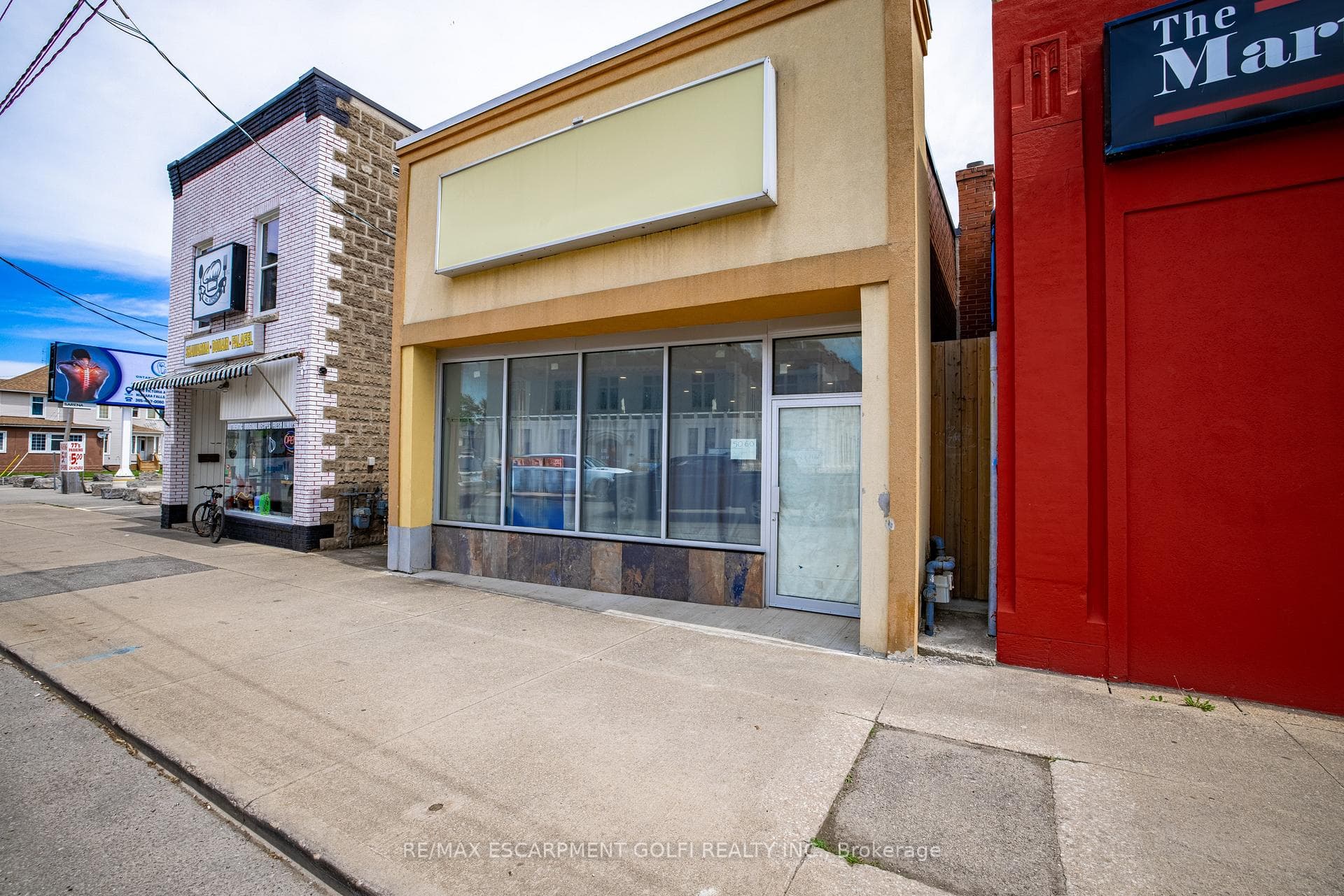 5060 Victoria Avenue, Niagara Falls, ON L2G 3S4 - Photo 1