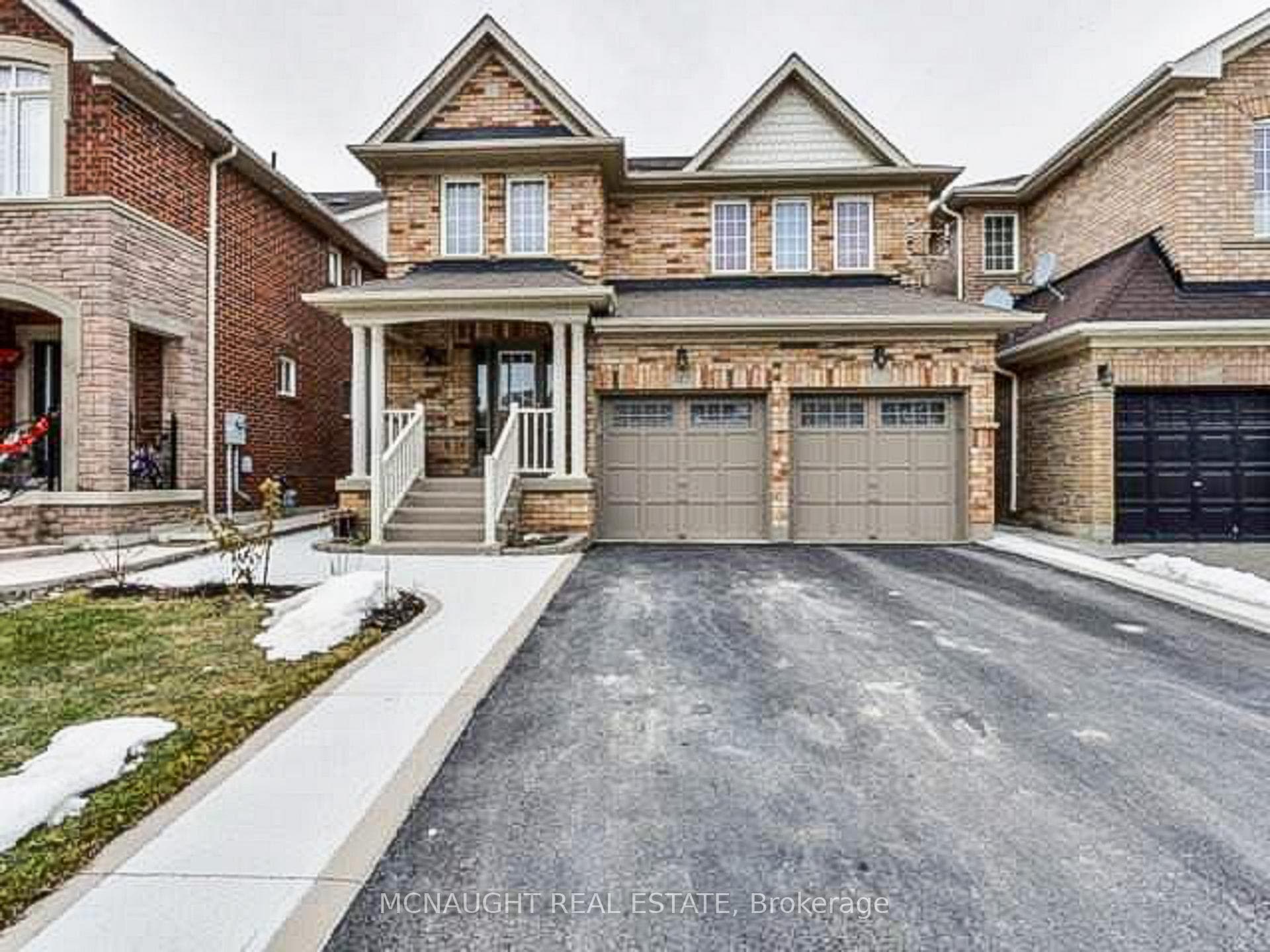 117 Crown Victoria Drive, Brampton, ON L7A 3X9 - Photo 1