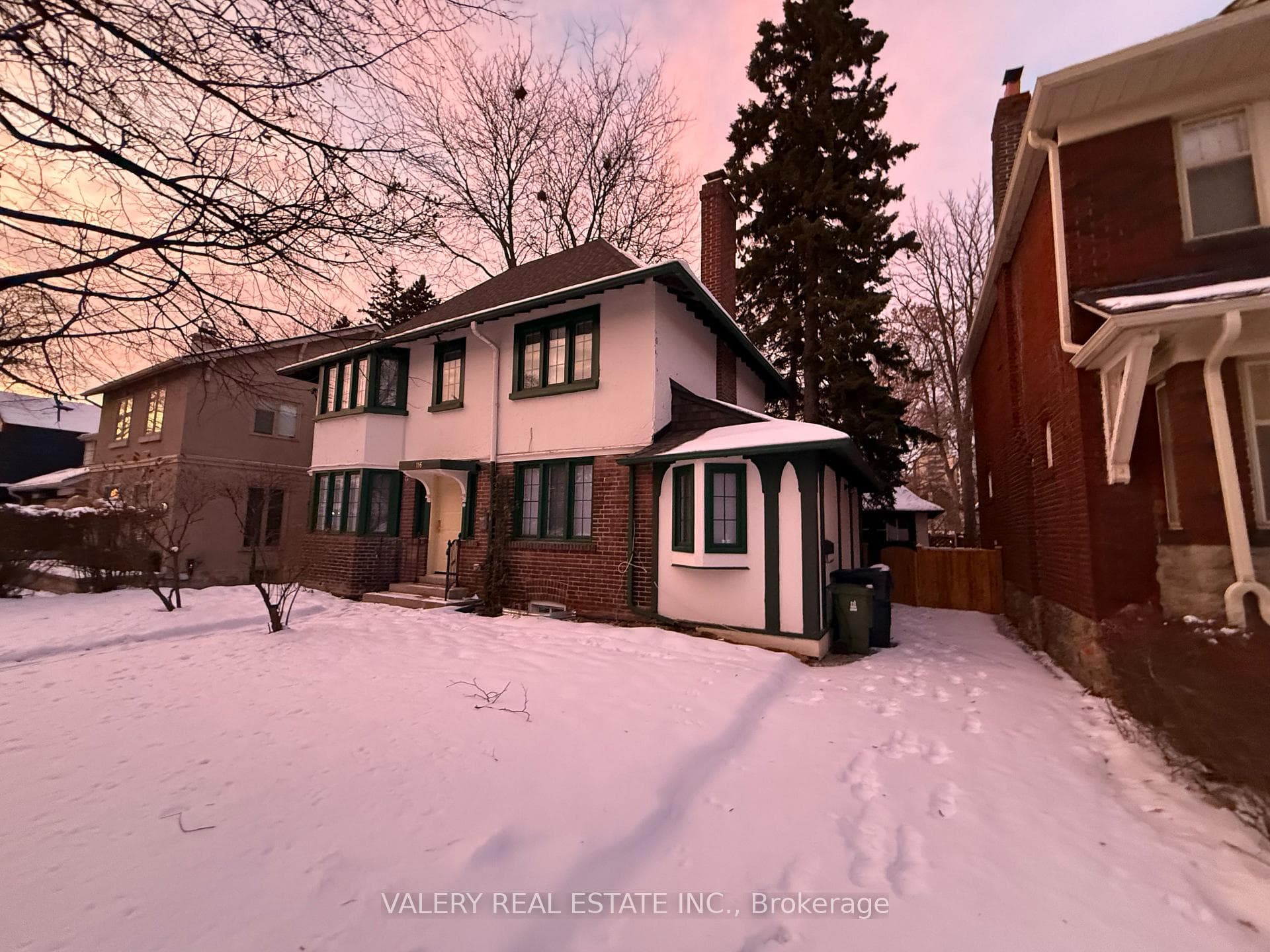 116 Manor Road East Road Unit 2, Leaside / Davisville, ON M4S 1P8 - Photo 1