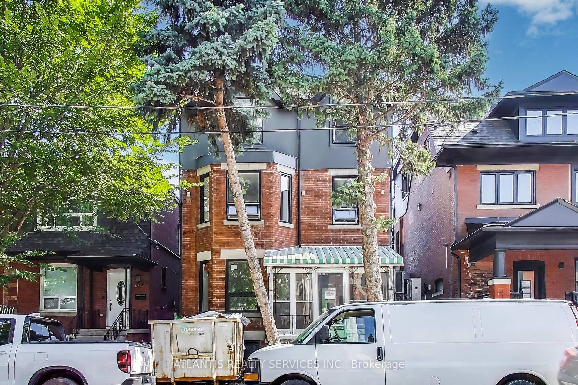 681 Dovercourt Road Unit 4, Toronto C01