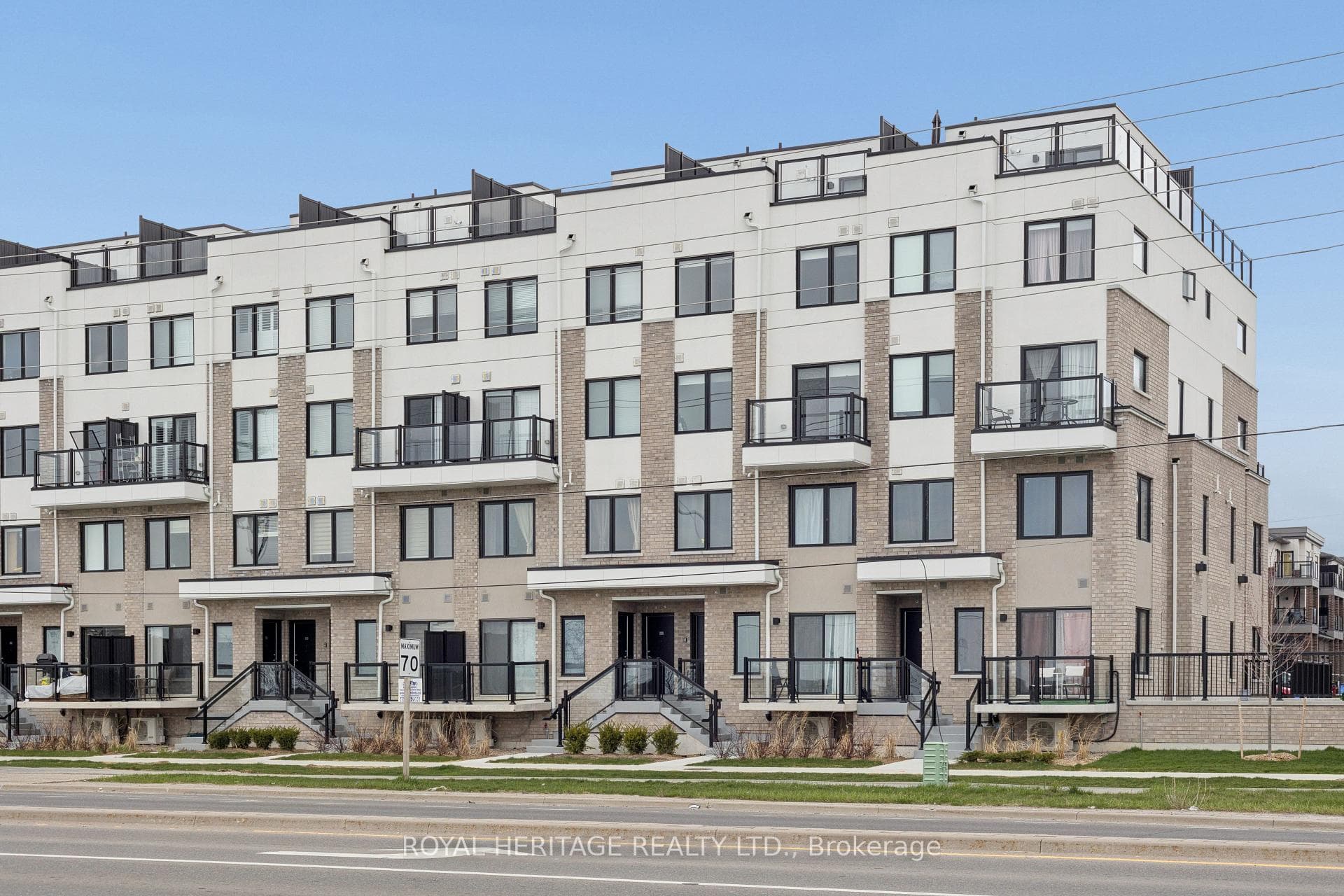 1695 Dersan Street Unit 206, Pickering, ON L1X 0S9 - Photo 1