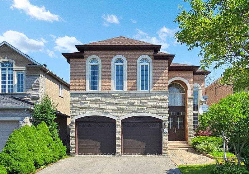 2 Lord Nelson Court, Richmond Hill, ON L4S 1Y1 - Photo 1