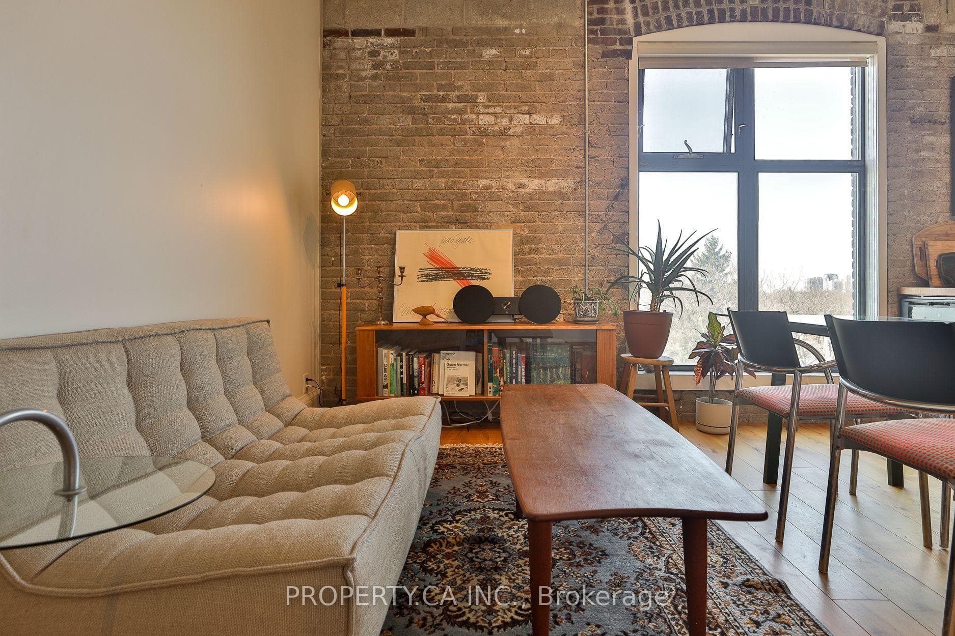 363 Sorauren Avenue Unit 407, High Park / Junction / Roncesvalles, ON M6R 3C1 - Photo 1