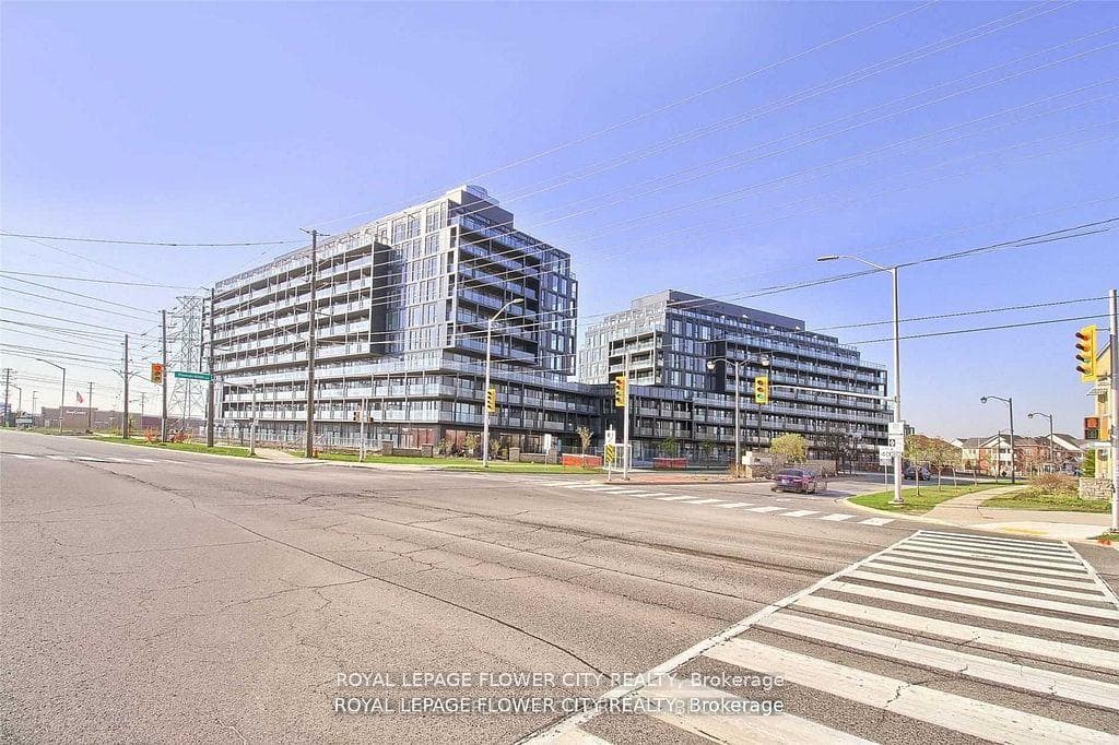 3200 Dakota Common Unit B804, Burlington, ON L7M 2A7 - Photo 1
