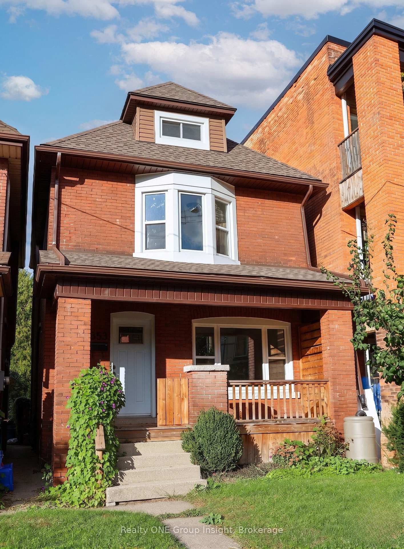 451 King William Street, Hamilton
