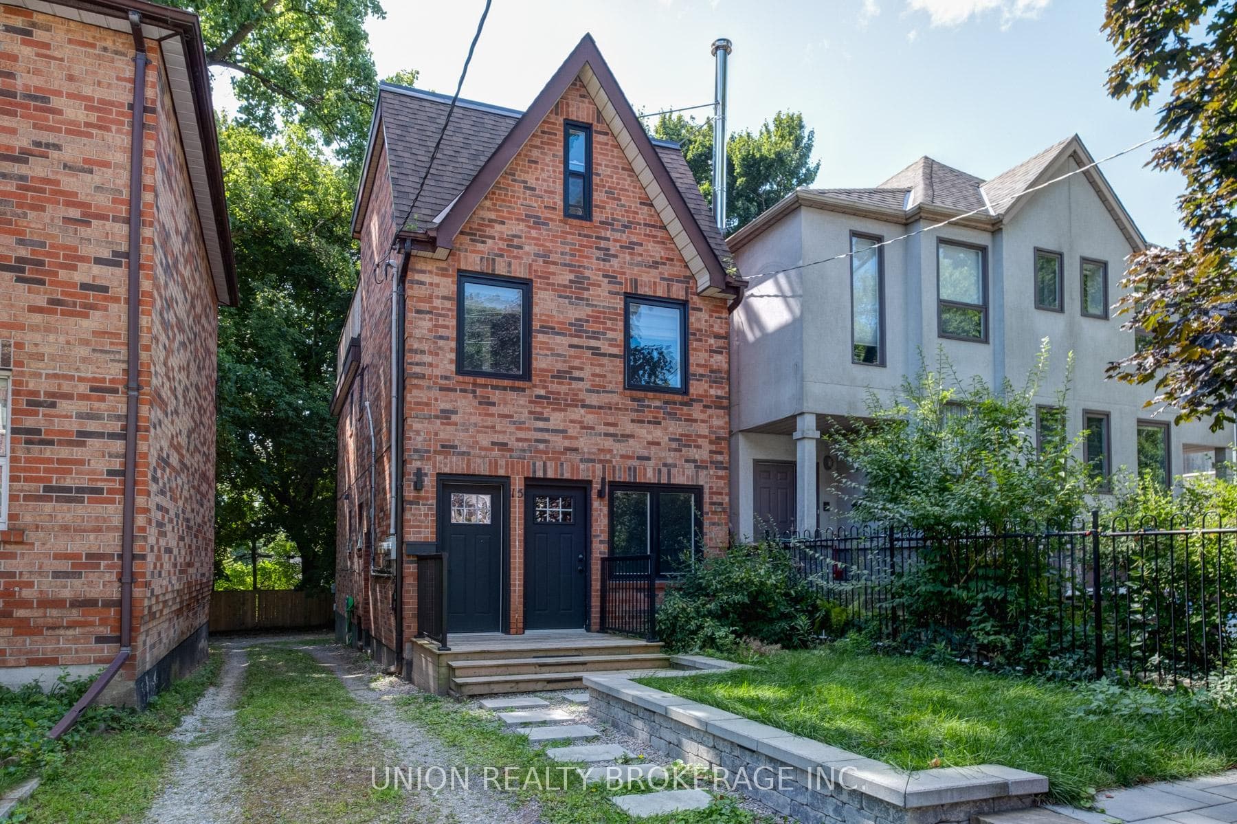 15 Ivy Avenue Unit Lower, Riverdale / Leslieville, ON M4L 2H6 - Photo 1