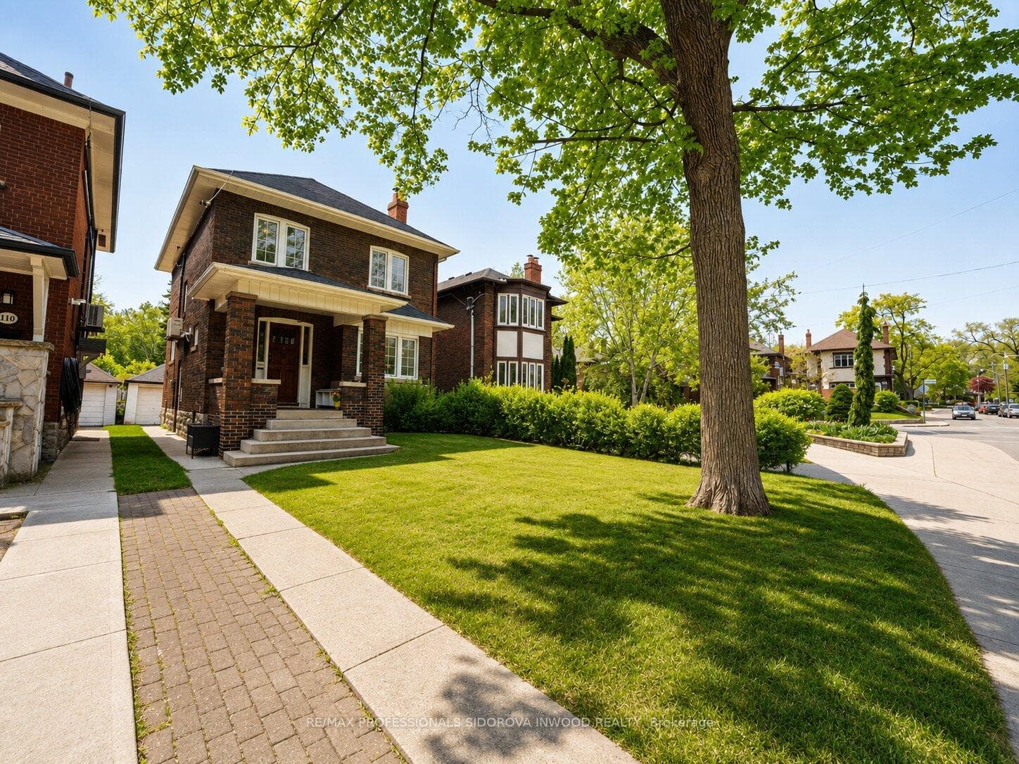 112 Clendenan Avenue, Toronto W02