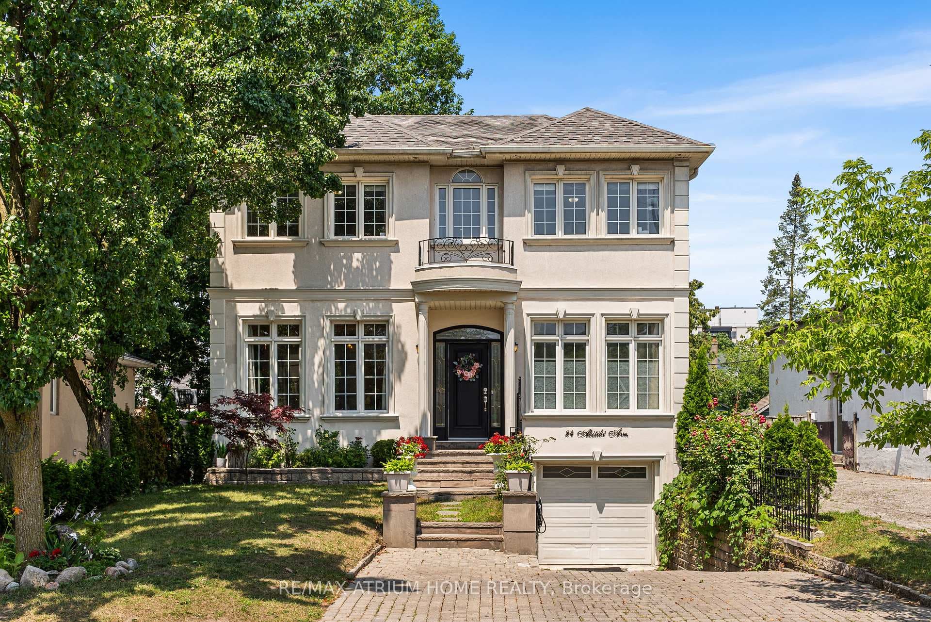 24 Abitibi Avenue, Willowdale / Newtonbrook, ON M2M 2V1 - Photo 1