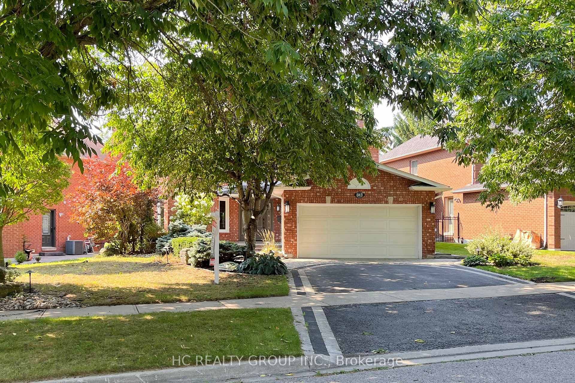 883 Darwin Drive, Pickering, ON L1X 2P8 - Photo 1