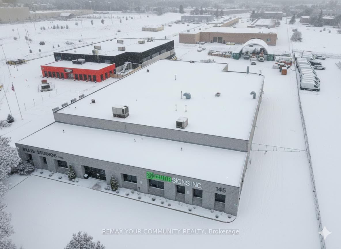 145/2 Engelhard Drive, Aurora, ON L4G 3V1 - Photo 1