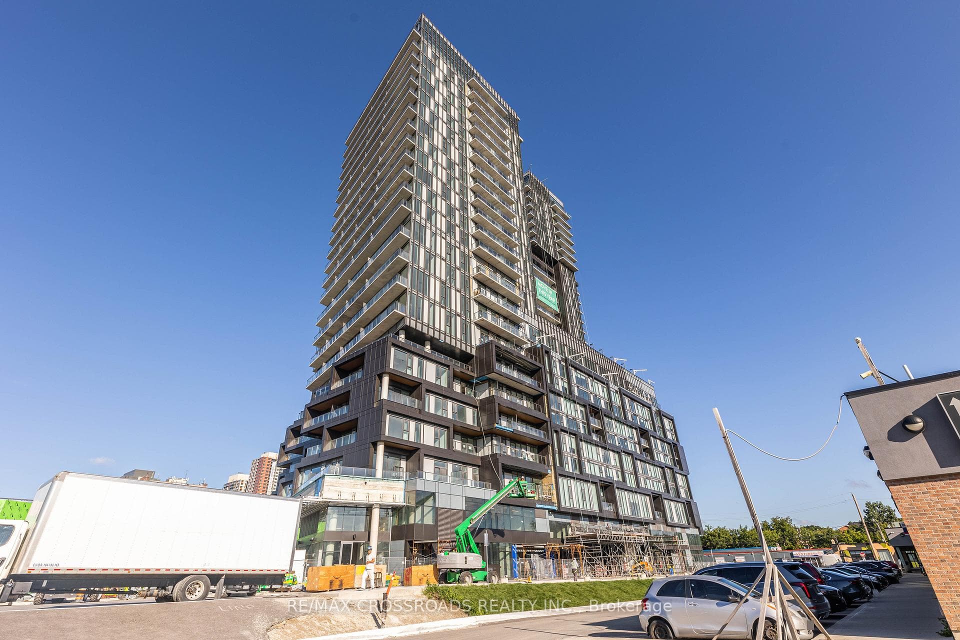 10 Graphophone Grove Unit 608, Bloor West Village / Swansea, ON M6H 0E5 - Photo 1