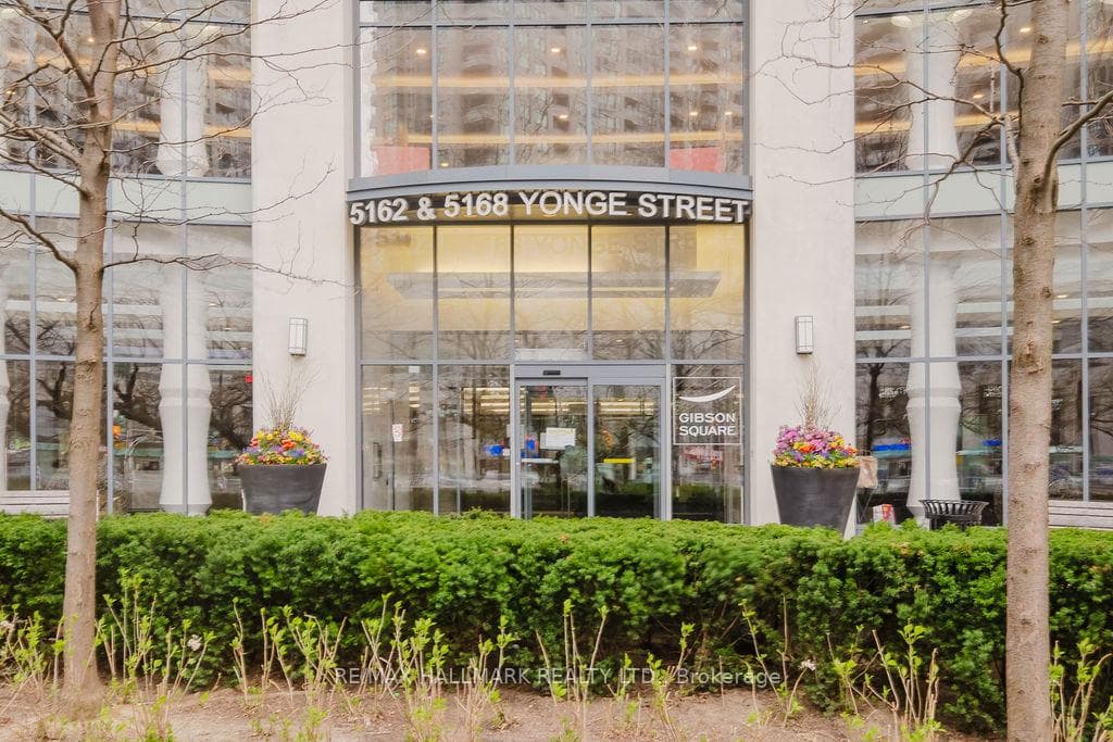 5162 Yonge Street Unit 3102, Thornhill / Willowdale, ON M2N 0E9 - Photo 1