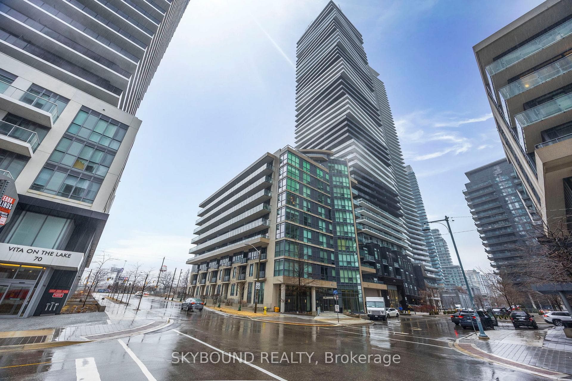 60 Annie Craig Drive Unit B714, Liberty Village / Parkdale / South Parkdale, ON M8V 0C5 - Photo 1