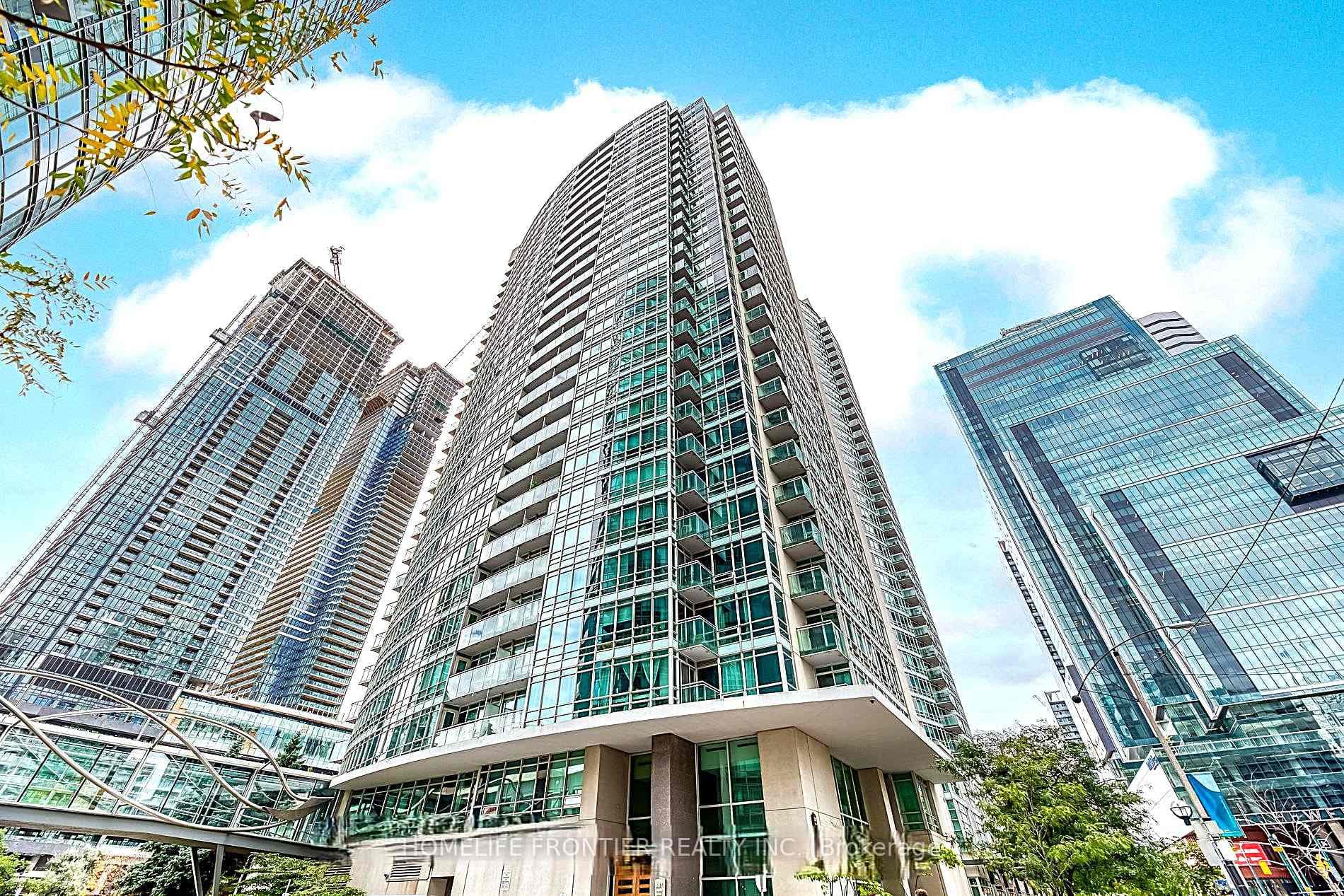 381 Front Street Unit 1608, Toronto C01