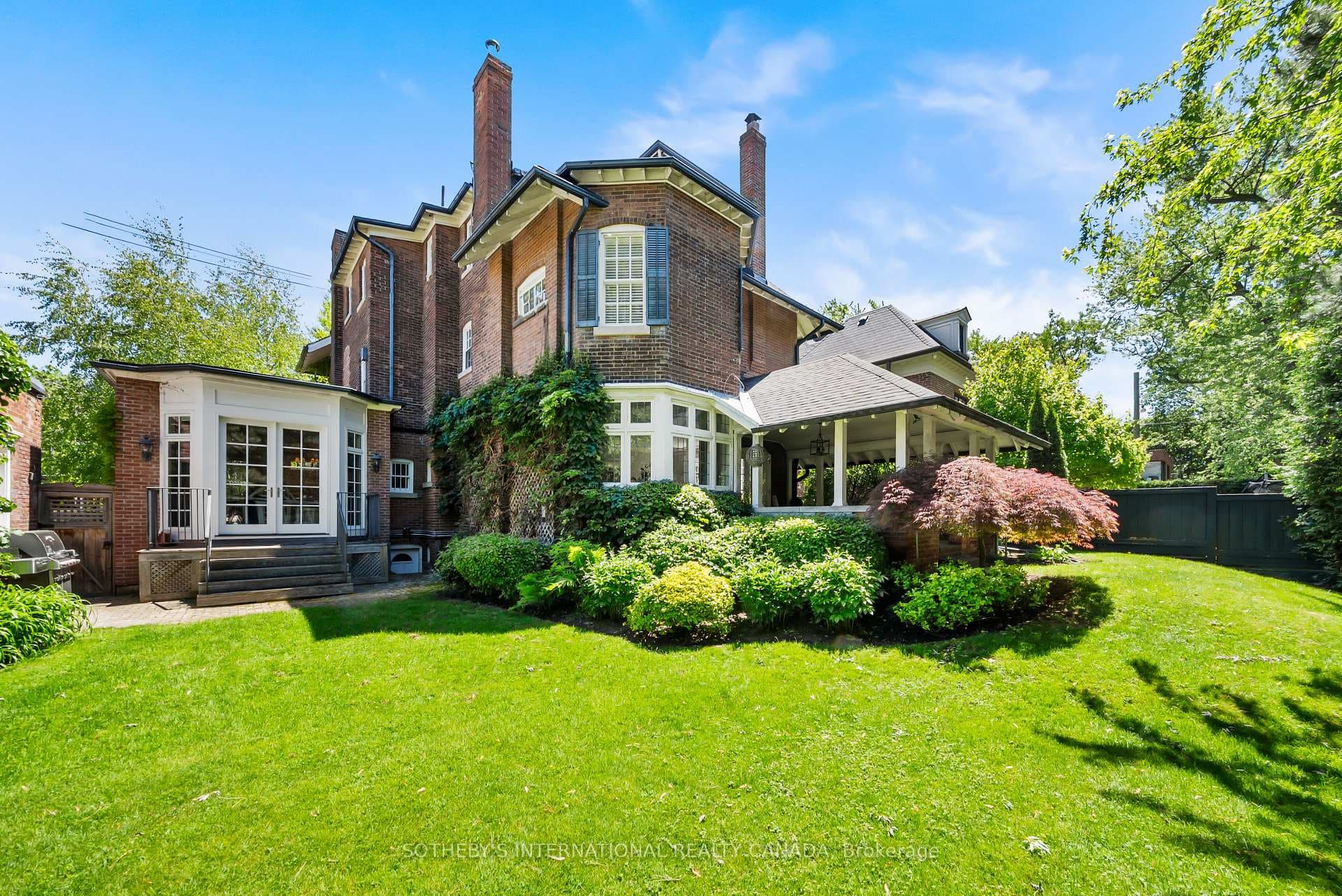 236 Poplar Plains Road, Annex / Yorkville / Summerhill, ON M4V 2N7 - Photo 1