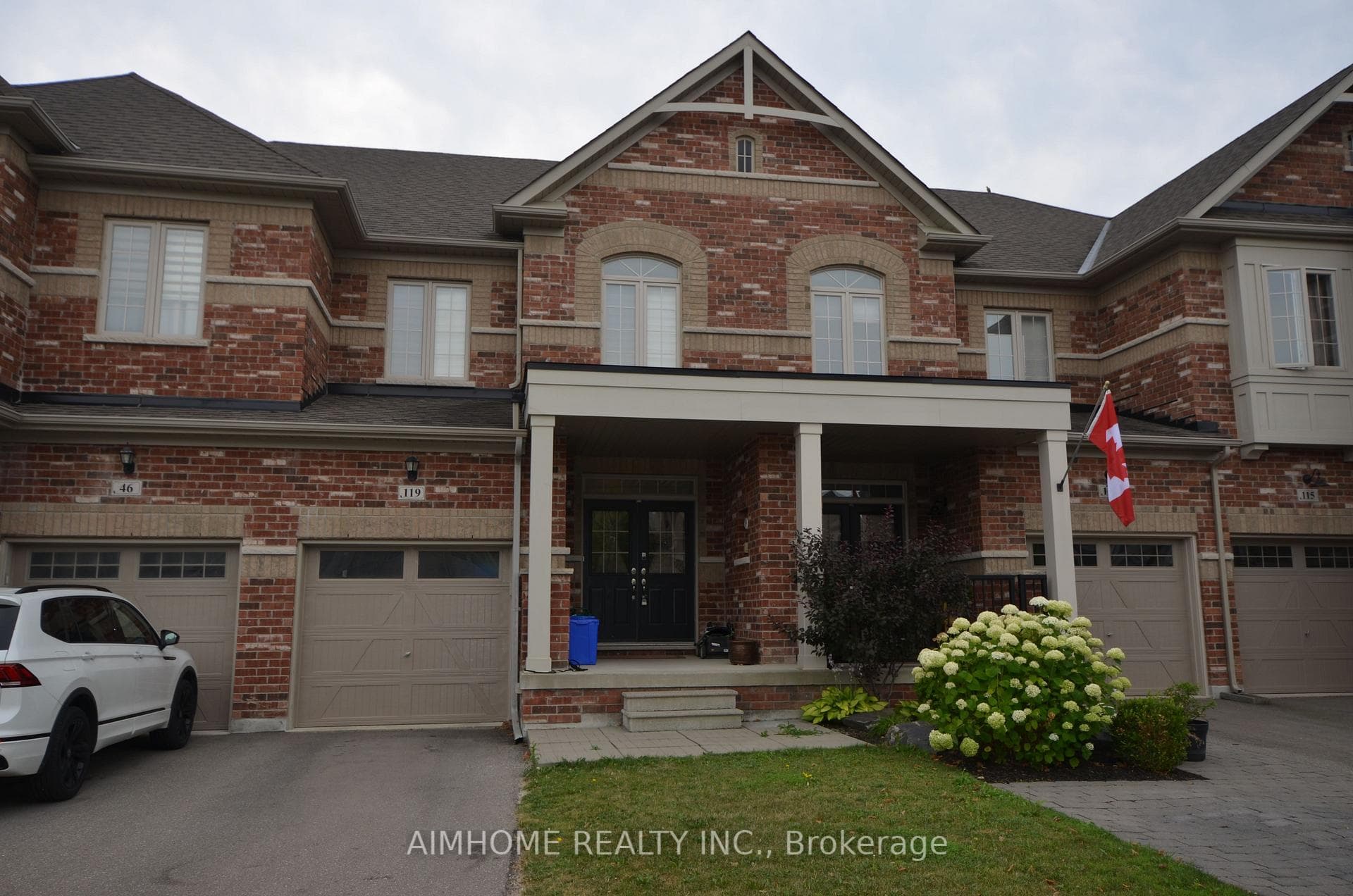119 Rothwell Street, Aurora, ON L4G 0V8 - Photo 1