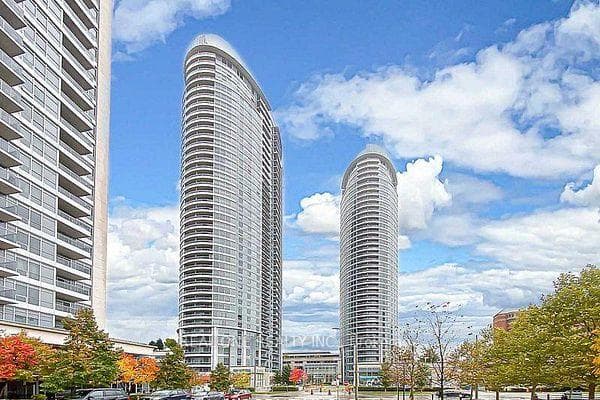 125 Village Green Square Unit 1710, Agincourt / Milliken, ON M1S 0G3 - Photo 1