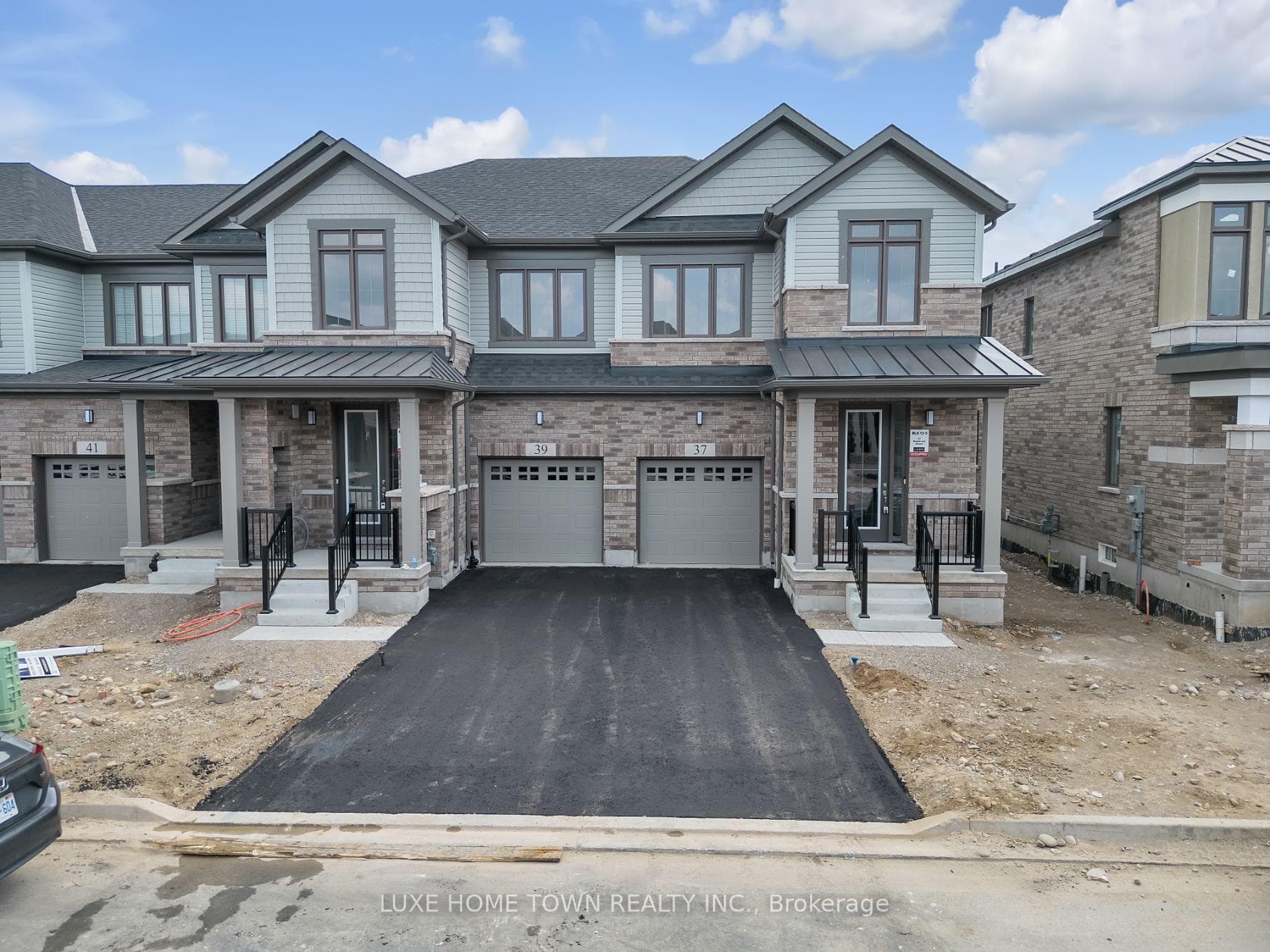 37 BLACKLOCK Street, Cambridge, ON N1S 0E2 - Photo 1