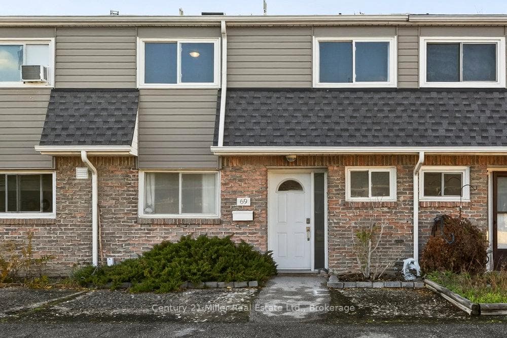 2050 Upper Middle Road Unit 69, Burlington, ON L7P 3R9 - Photo 1