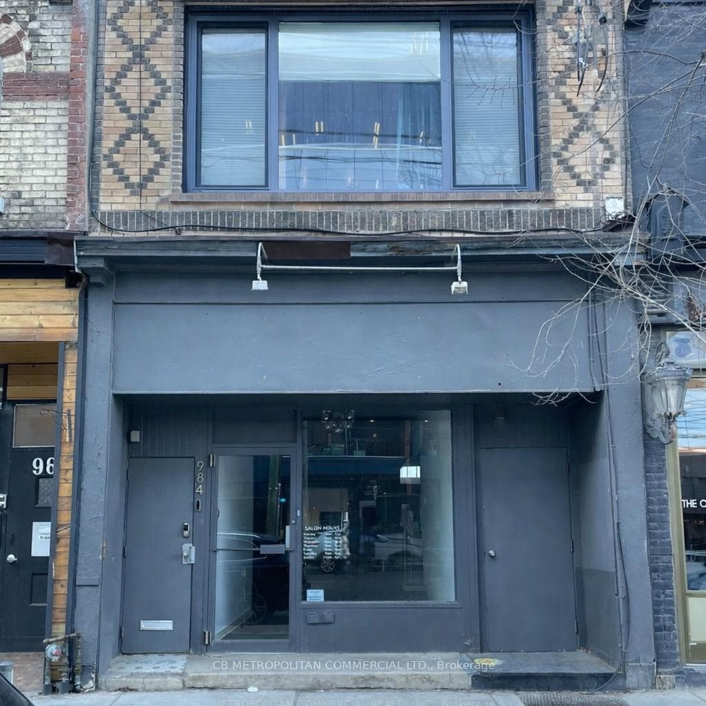984 Queen Street Unit Main, Downtown Toronto / Waterfront, ON M6J 1H1 - Photo 1