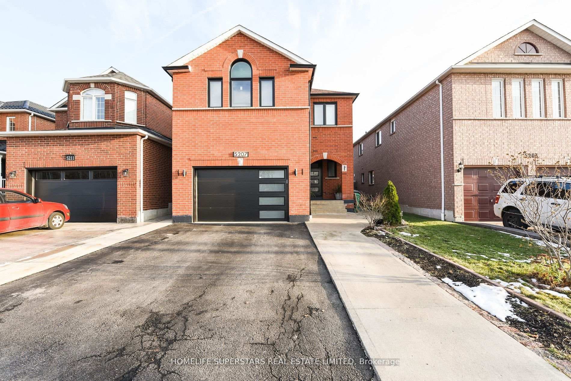 5207 Brookwood ( BSMT) Court, Mississauga, ON L5V 2N8 - Photo 1