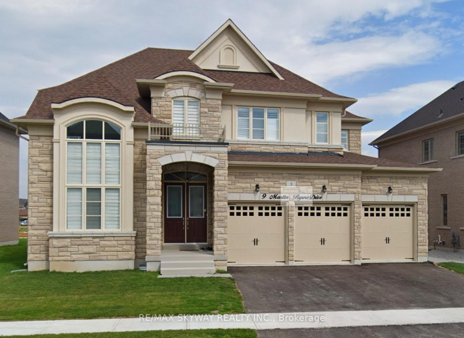 9 Martin Byrne Drive, Brampton