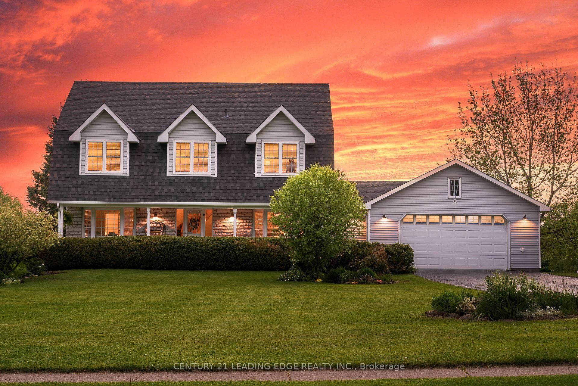 5048 William Street, Pickering, ON L1Y 1B2 - Photo 1