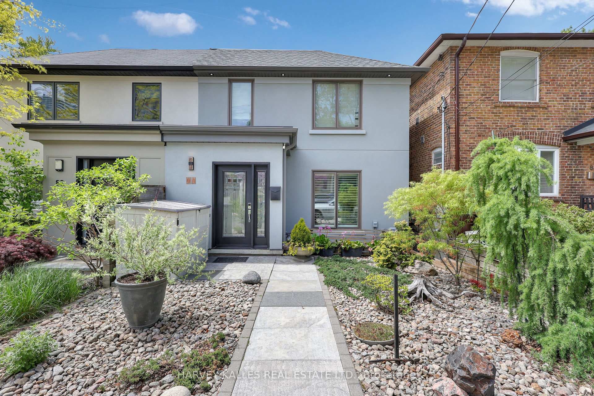 84 Edith Drive, Toronto C03