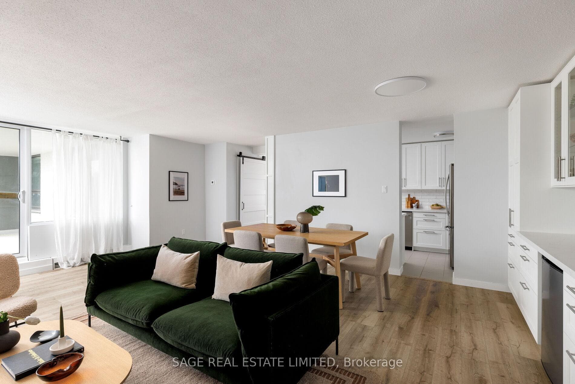 61 Richview Road Unit 510, Etobicoke (Kingsview Village / Humber Heights), ON M9A 4M8 - Photo 1