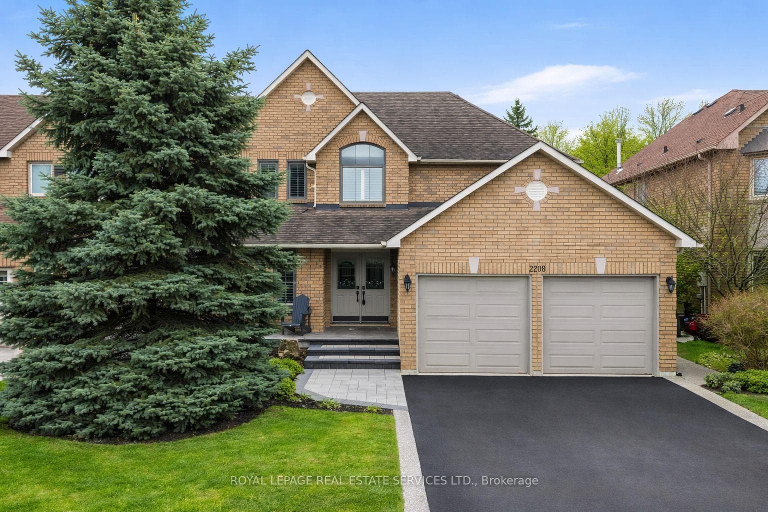 2208 Brays Lane, Oakville, ON L6M 3J7 - Photo 1