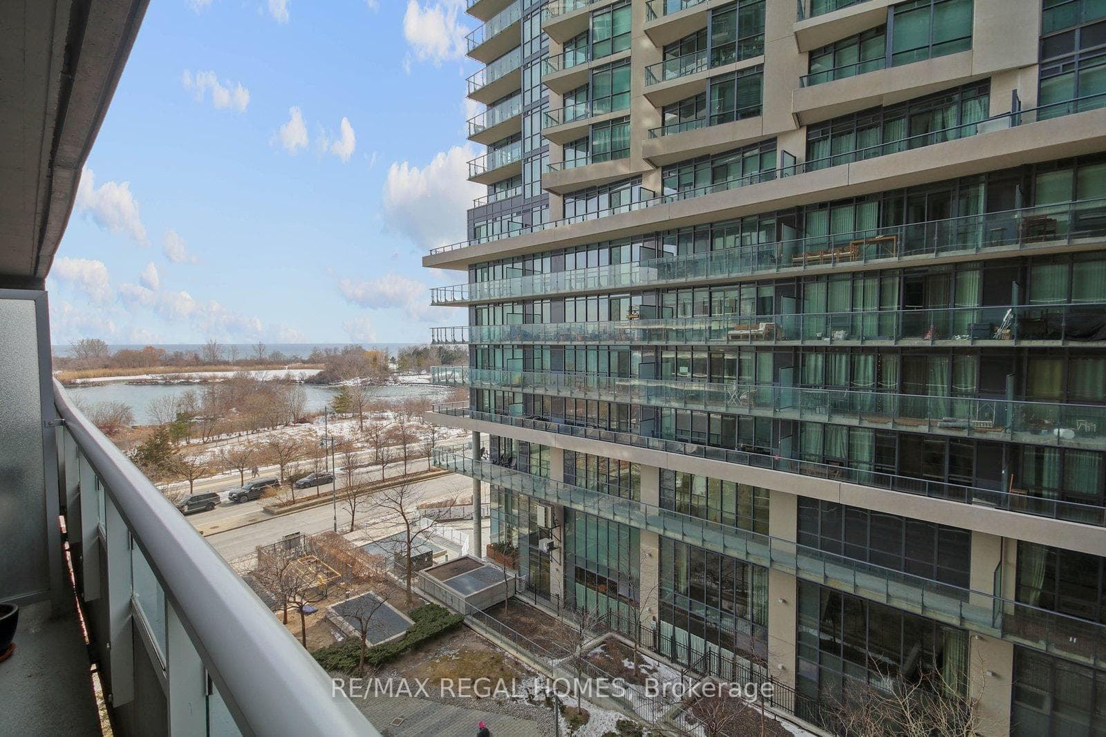 110 Marine Parade Drive Unit 408, Toronto W06