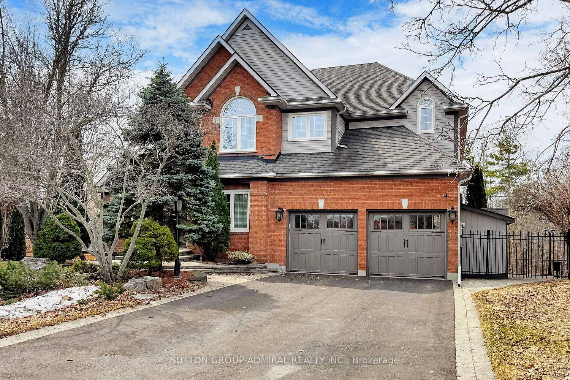Grand Home in Highbush