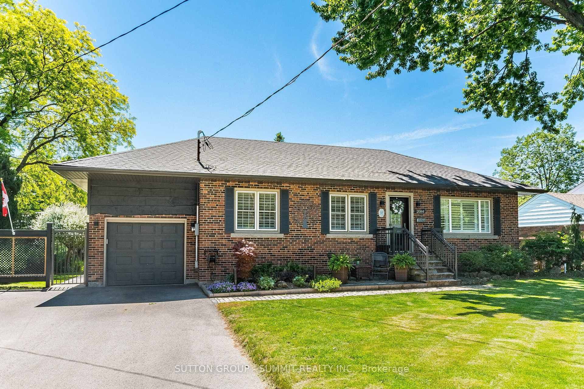2084 EDINBURGH Drive, Burlington, ON L7R 2C9 - Photo 1