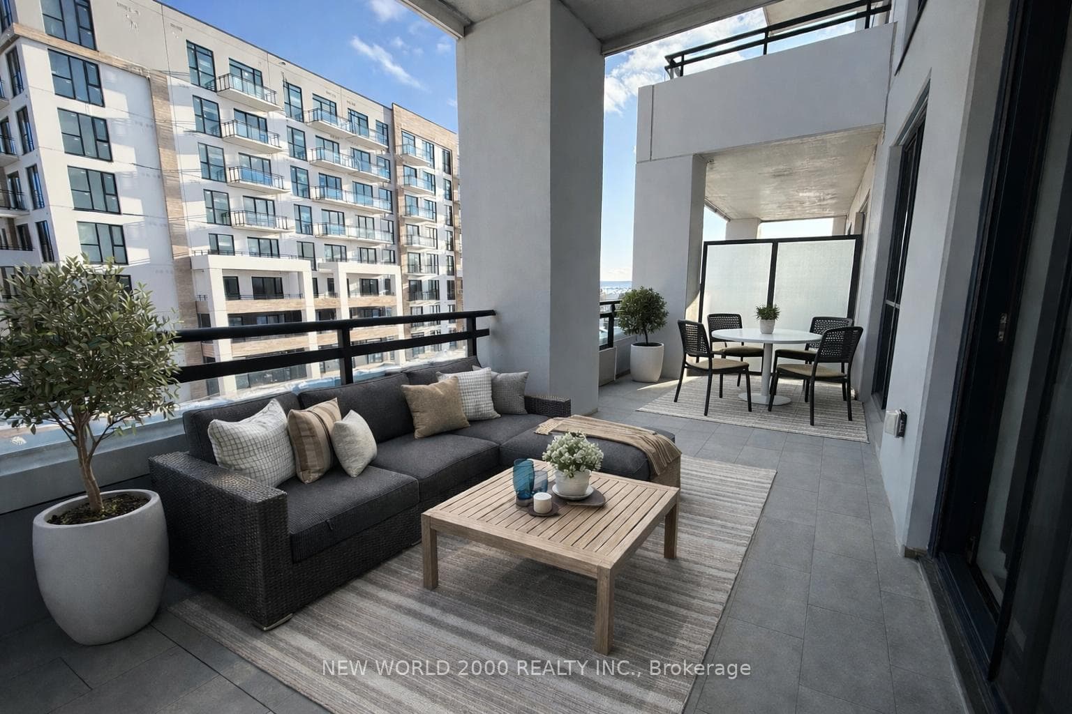 Private 164 Square Foot Balcony