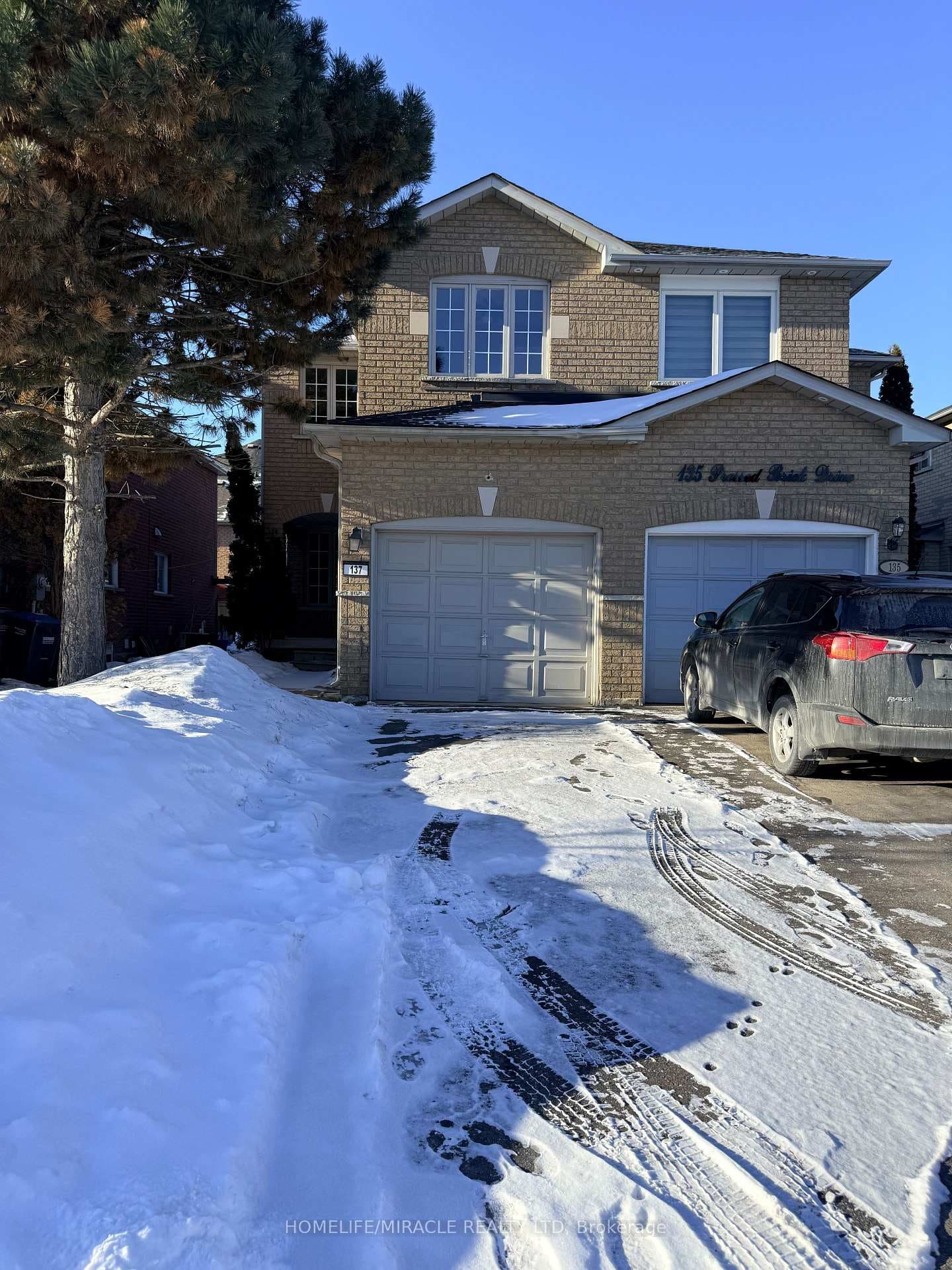 137 Pressed Brick Drive, Brampton