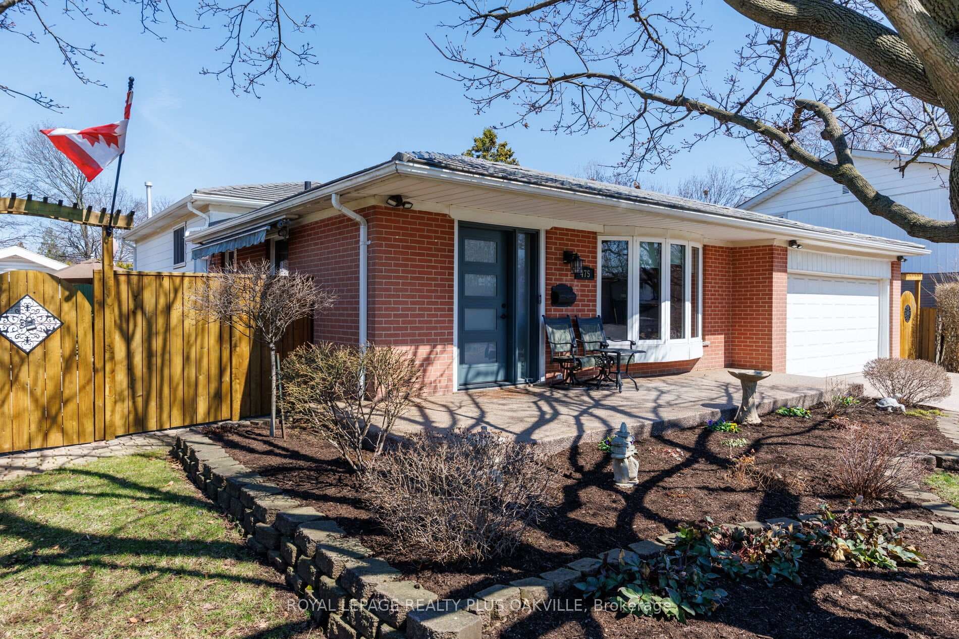 475 Sunset Drive, Oakville