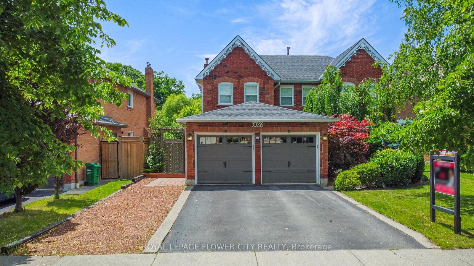 6052 St. Ives Way, Mississauga, ON L5N 4M1 - Photo 1