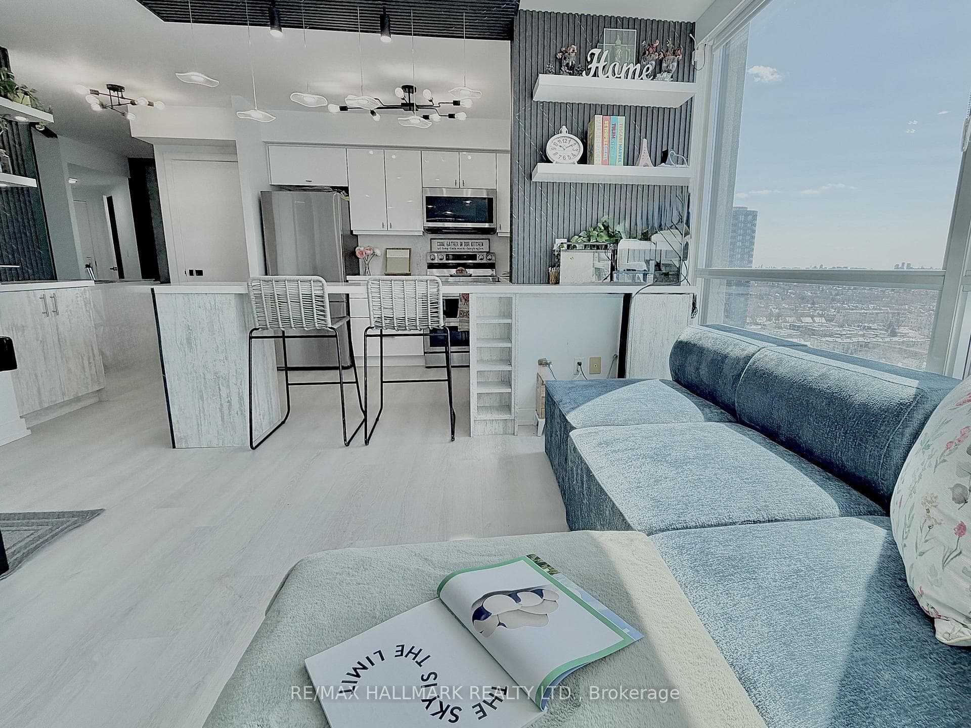 5740 Yonge Street Unit 1904, Thornhill / Willowdale, ON M2M 0B1 - Photo 1