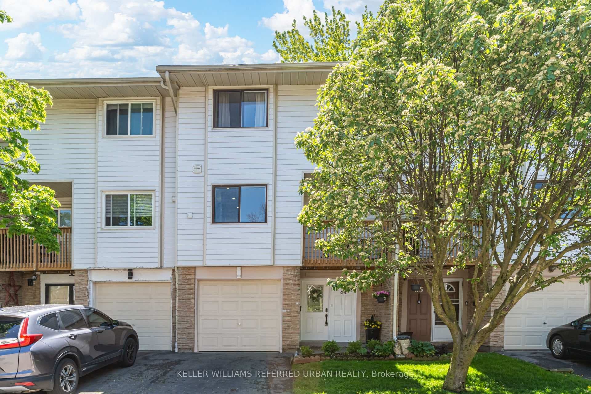 6540 Falconer Drive Unit 64, Mississauga, ON L5N 1M1 - Photo 1