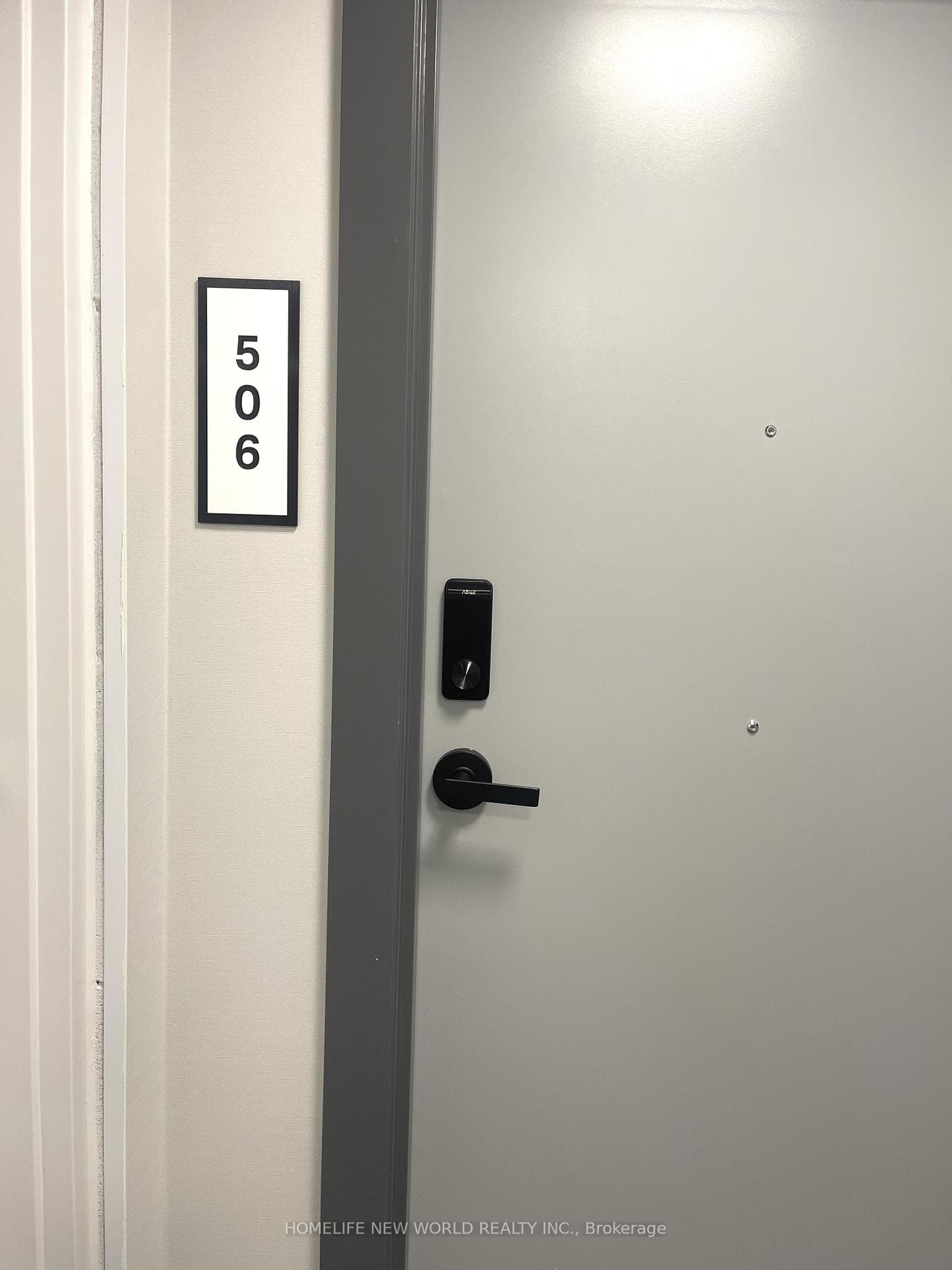 758 Dovercourt Road Unit 506, Bloor West Village / Swansea, ON M6H 2X2 - Photo 1