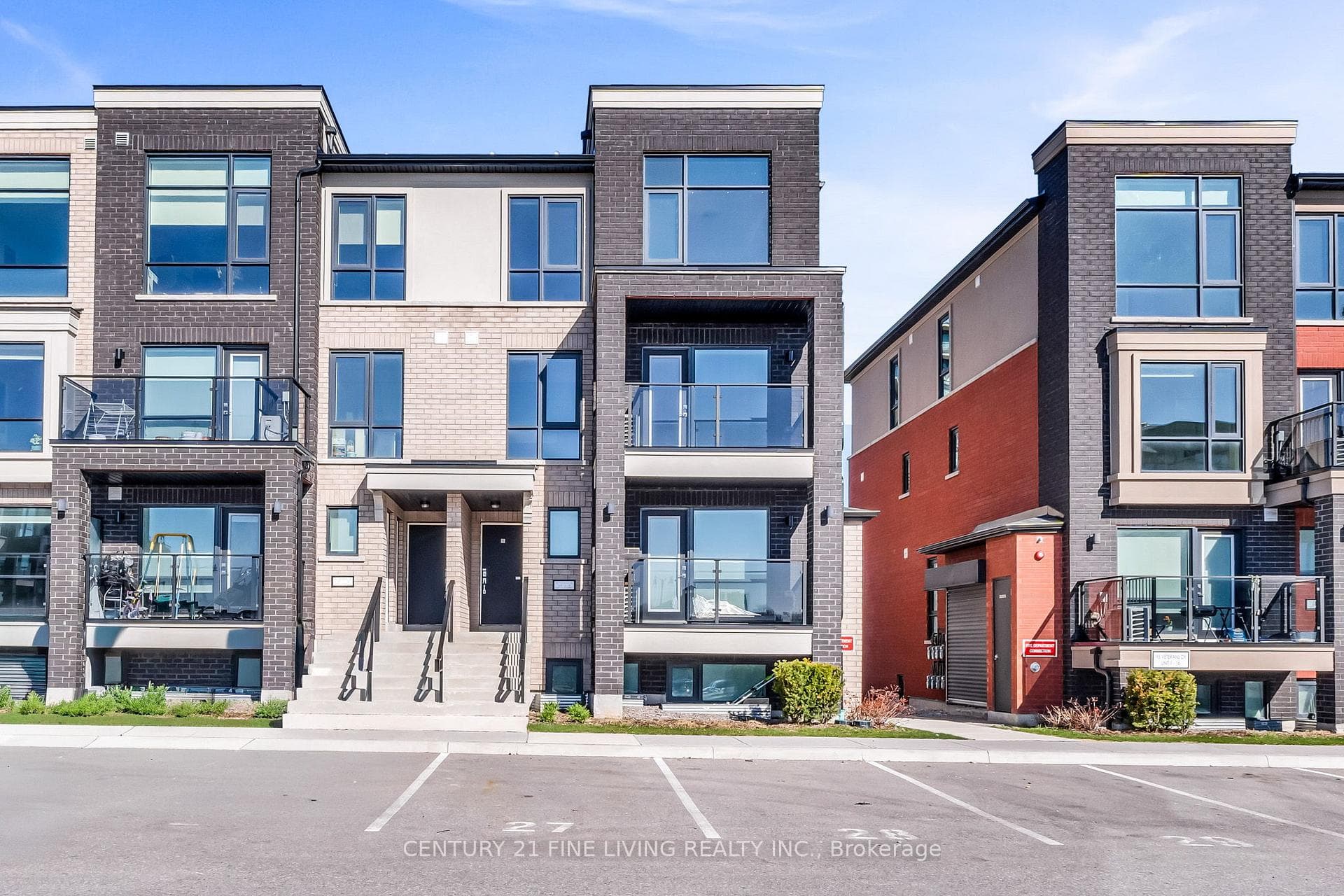 185 Veterans Drive Unit 17, Brampton