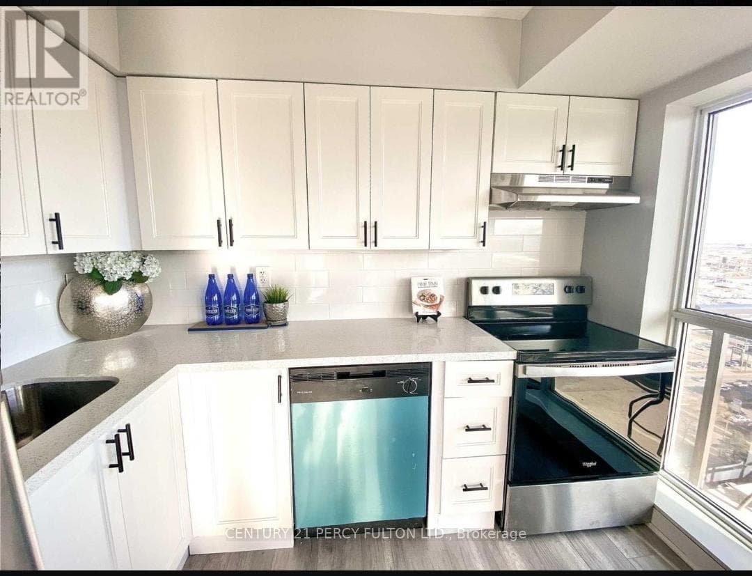 215 Queen Street Unit 2003, Brampton, ON L6Y 1M6 - Photo 1