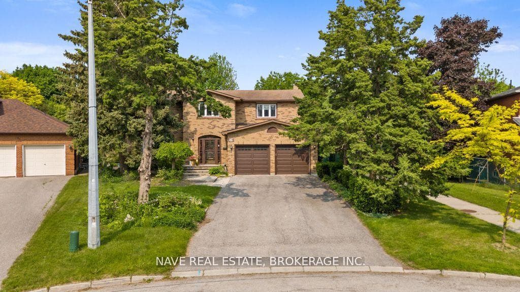 59 Sanderson Crescent, Richmond Hill, ON L4C 5L5 - Photo 1