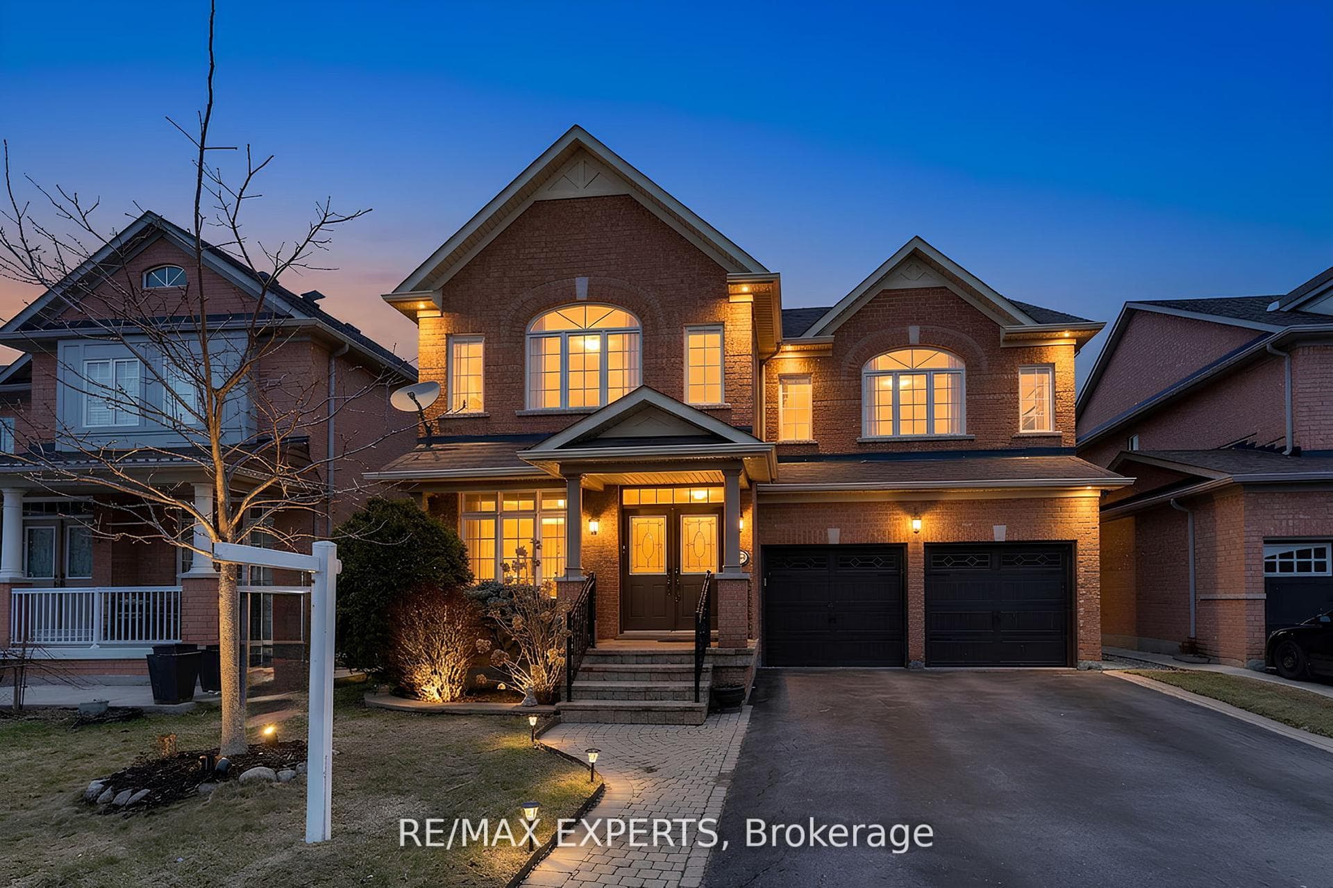 13 Villagewood Street, Brampton, ON L6P 2C3 - Photo 1